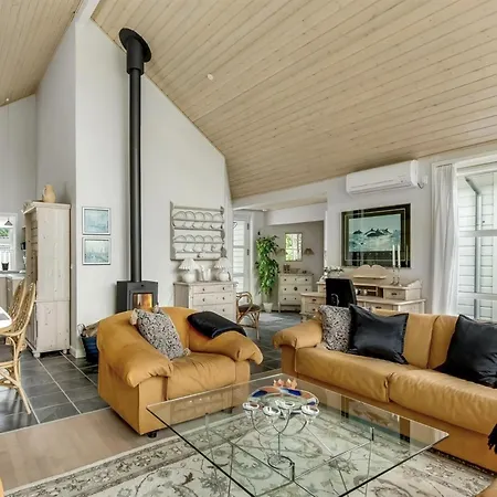 Elizabeth - 175m From The Sea By Interhome Feriehus