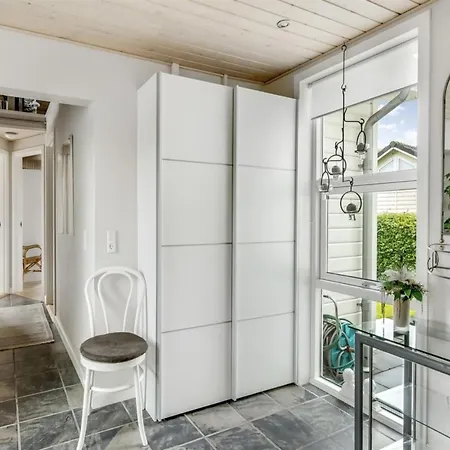 Elizabeth - 175m From The Sea By Interhome 別荘