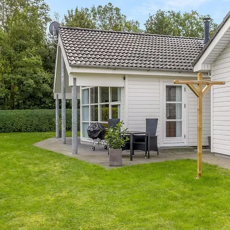 Feriehus Elizabeth - 175m From The Sea By Interhome